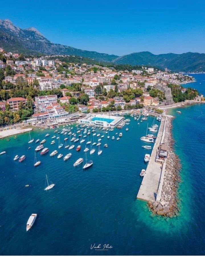 Apartment Tarita Χέρτσεγκ Νόβι Εξωτερικό φωτογραφία